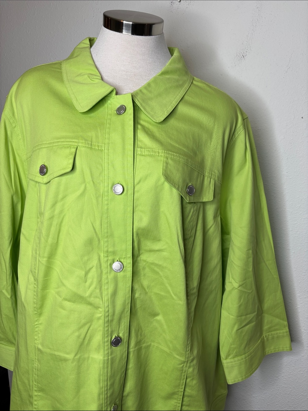 CJ Banks Lime Green Button-Front Jacket - Picture 3 of 8